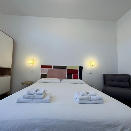 Noliday Savona Center Art Deco Apartment ภายนอก รูปภาพ